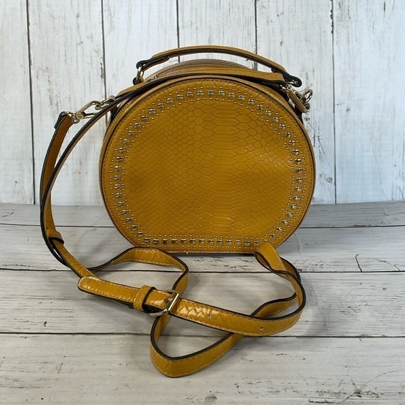 INC International Concepts Butterscotch Faux Reptile Round Crossbody - Picture 1 of 12